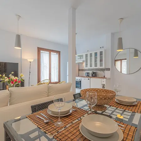 Dona Elvira Carreteria Appartement *