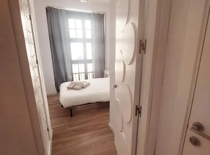 Dona Elvira Carreteria Appartement *